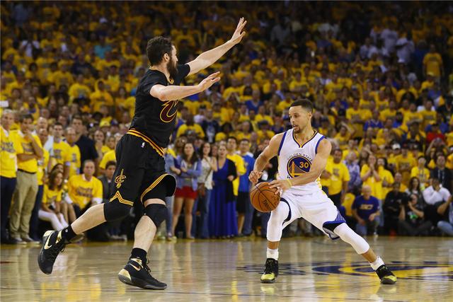 福建爆冷终结新疆12连胜 杨瀚森19+12青岛取胜